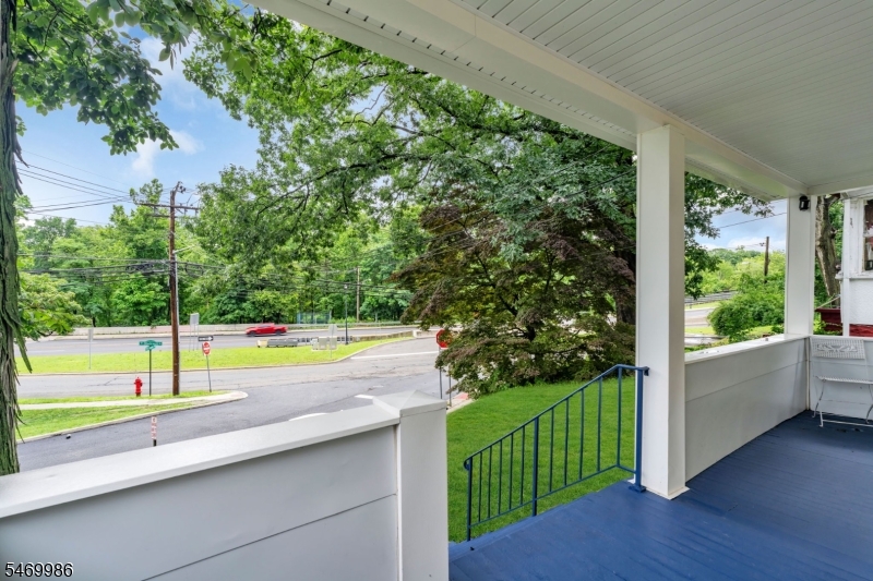 4 Park Heights Ave, Dover Town