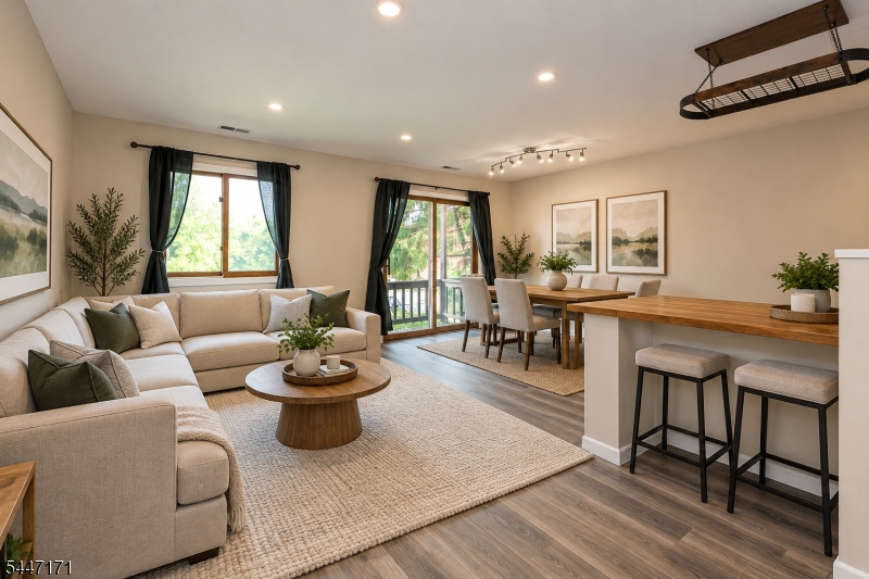 7 Sugar Loaf Ct Unit 2, Vernon Twp.