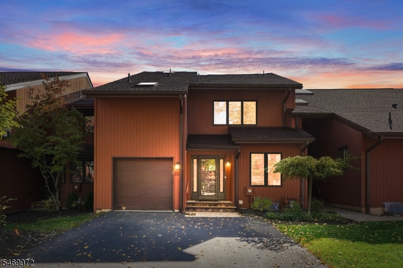 20 Moran Rd, West Orange Twp.