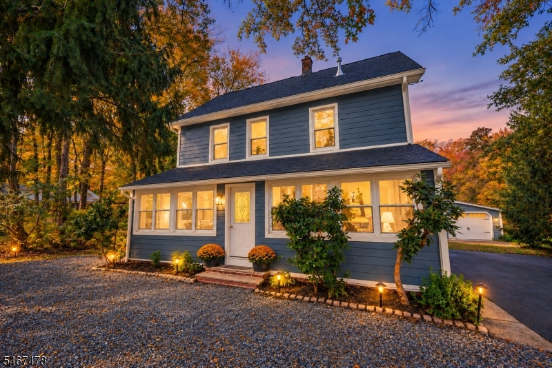 686 Meyersville Rd, Long Hill Twp.