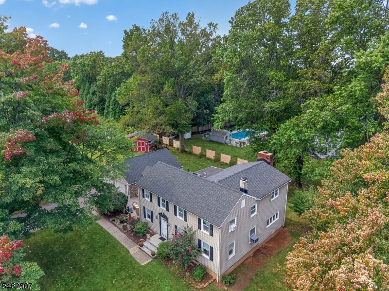 3 Galloping Hill Rd, Clinton Twp.