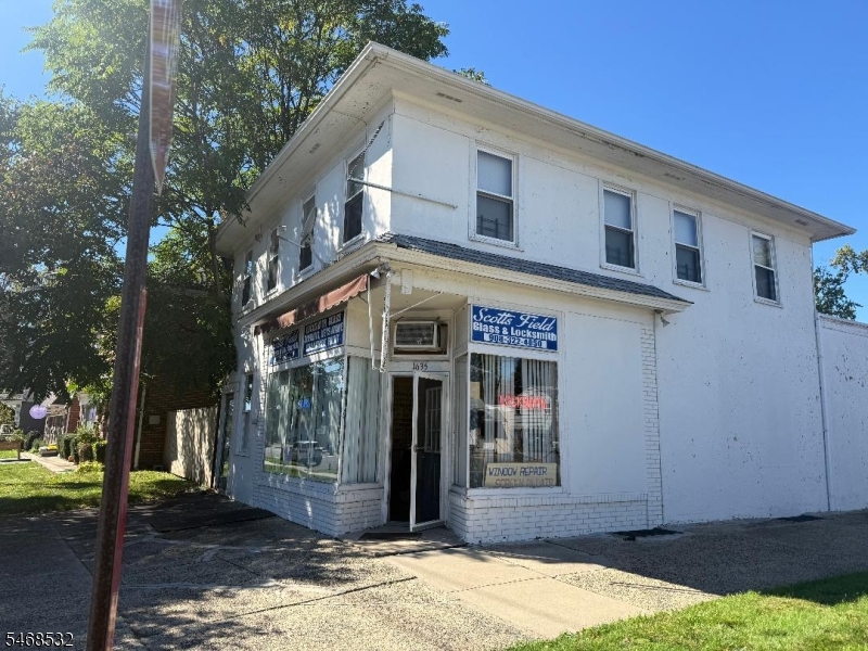 1635 E 2Nd St, Scotch Plains Twp.