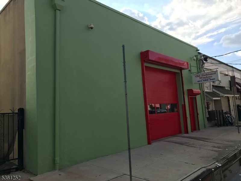 68 Garden St, Newark City