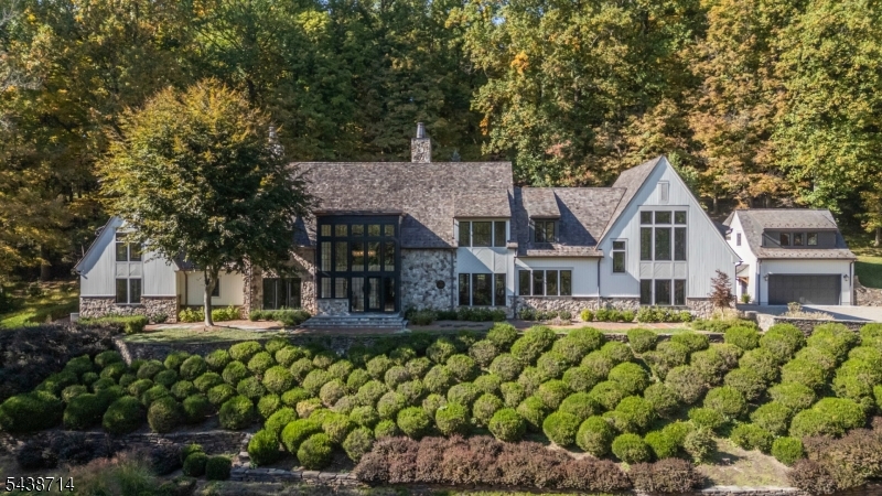 171 Campbell Rd, Bernardsville Boro