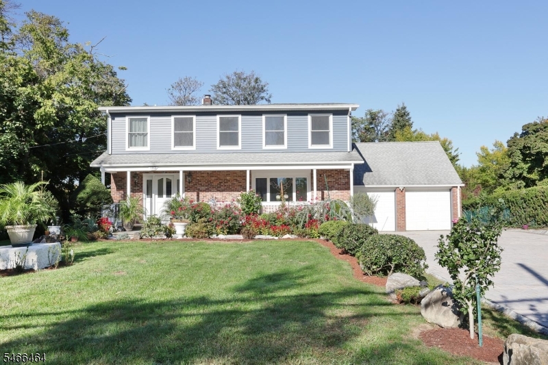 183 N Farview Ave, Paramus Boro