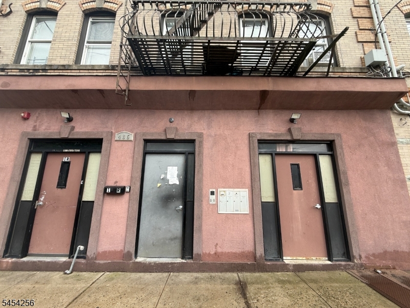 485 18Th Ave, Newark City