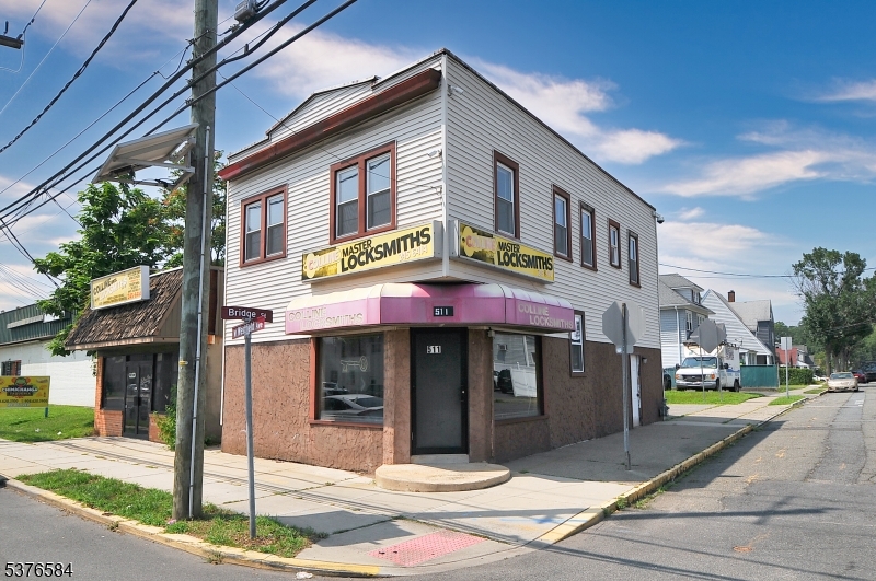 511 W Westfield Ave, Roselle Park Boro