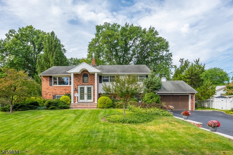 14 Jaclyn Dr, East Hanover Twp.