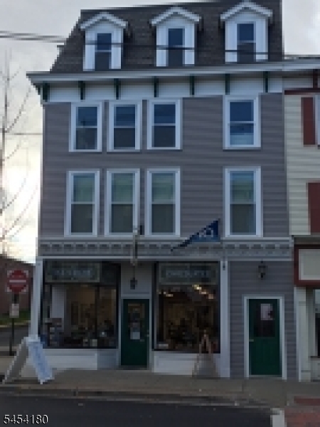 124 Spring St Unit 1, Newton Town