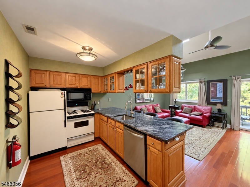 20 Augusta Dr Unit 10, Vernon Twp.