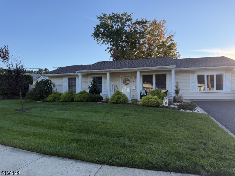 82 Forest Park Ter, Monroe Twp.