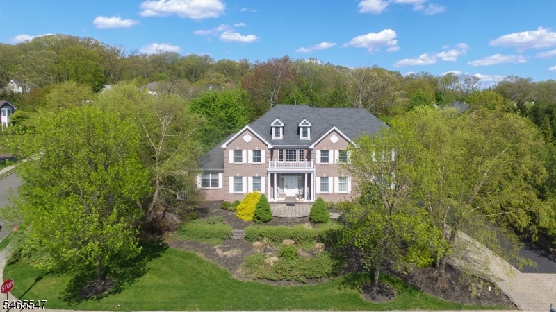 3 Bayberry Ln, North Haledon Boro