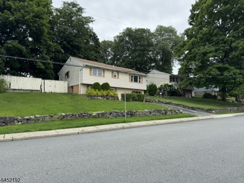 20 Pearl Pl, Butler Boro