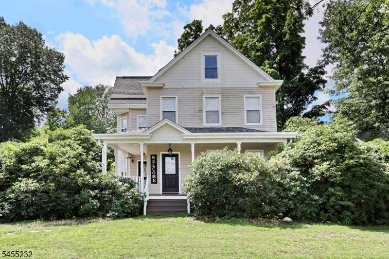 142 Wyckoff, Waldwick Boro