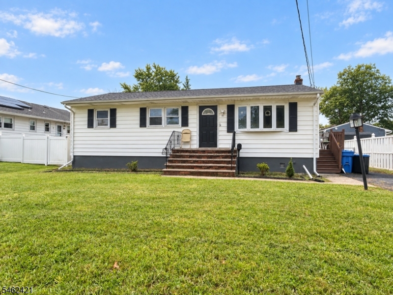 125 Rock Ln, Middlesex Boro