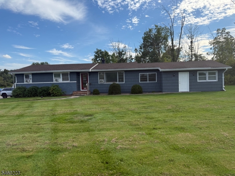 231 Main St, Clinton Twp.