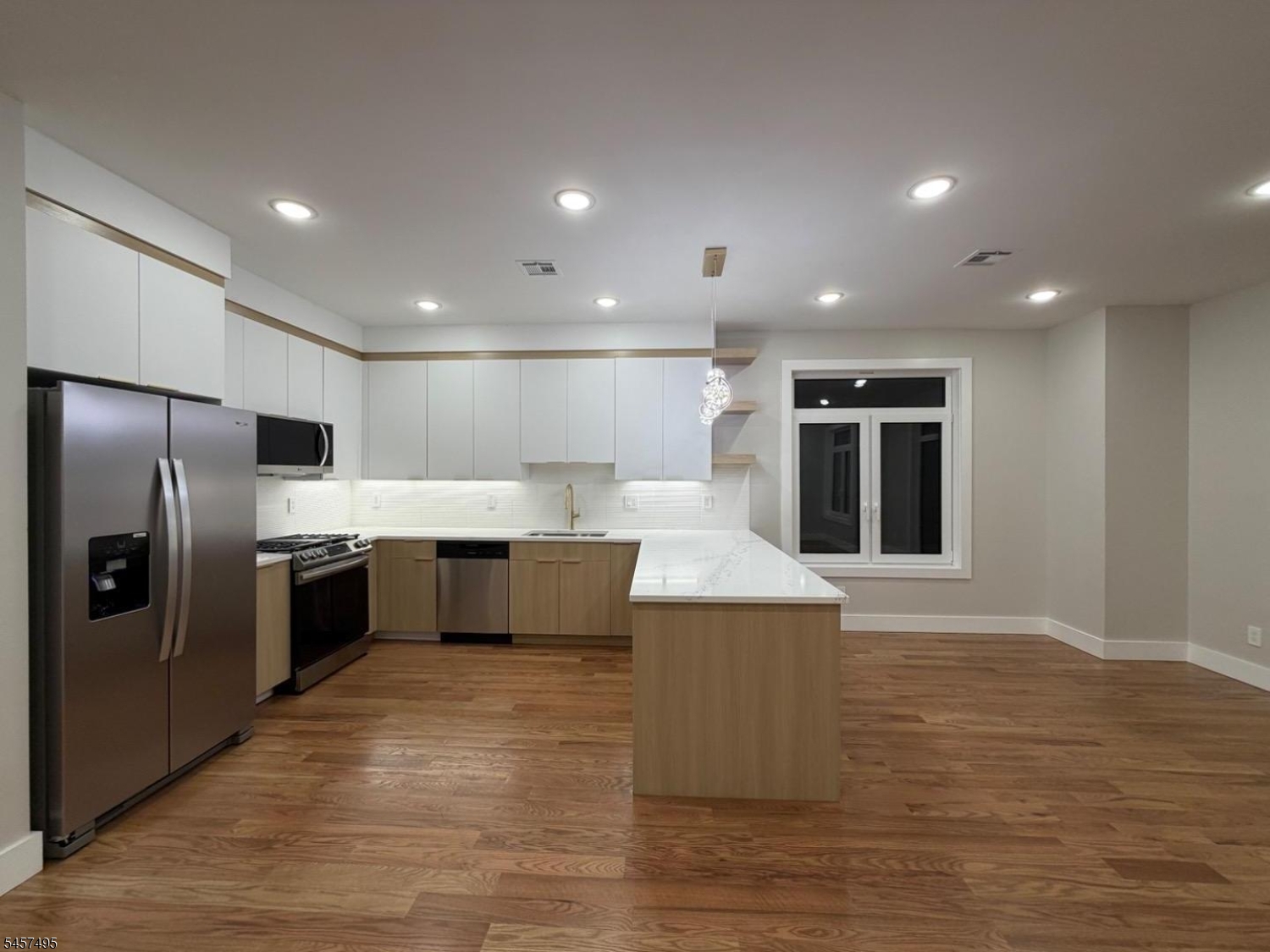 31 Grace St, Apt 2, Irvington Twp.