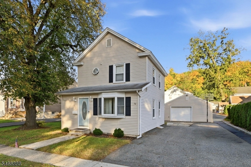 123 Monroe St, Wanaque Boro