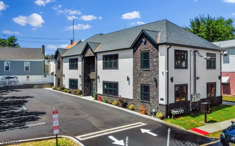 5 Milton Ave Unit C, Clifton City