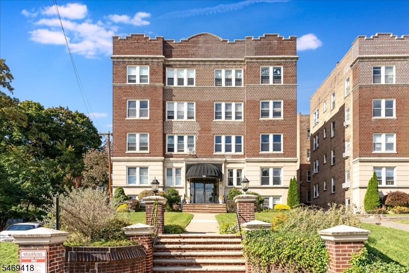 14 Forest St Unit 102, Montclair Twp.
