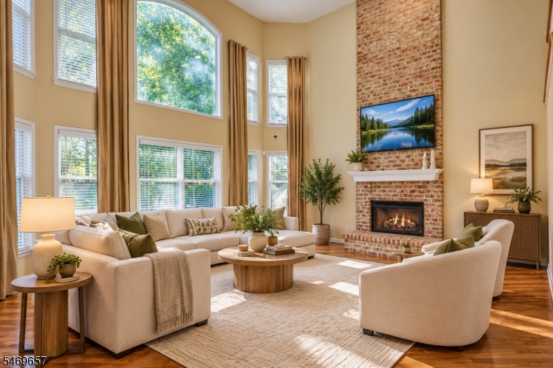 47 WYCKOFF DR, Union Twp.