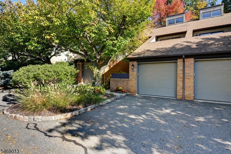 48 Keats Way Unit 48, Morris Twp.