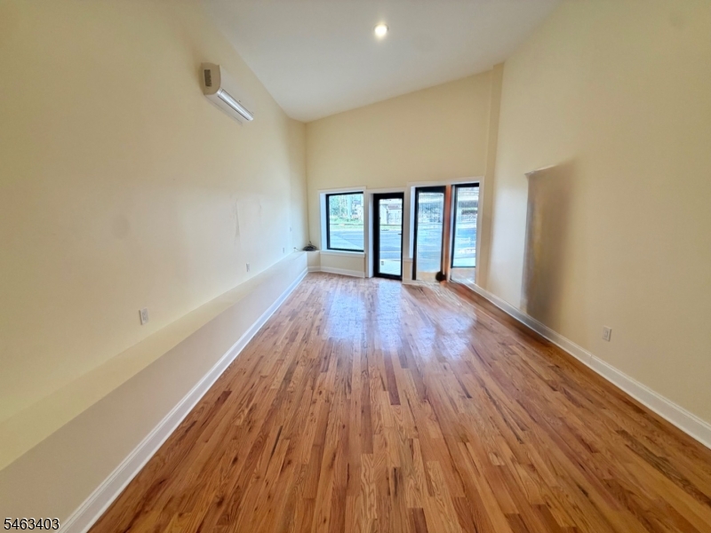 1313 W Baltimore Ave, Linden City