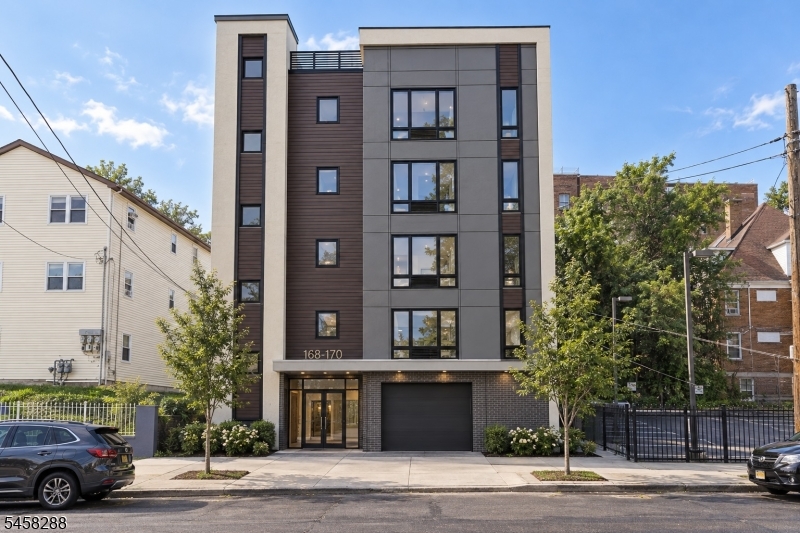 168 Carroll St, Paterson City