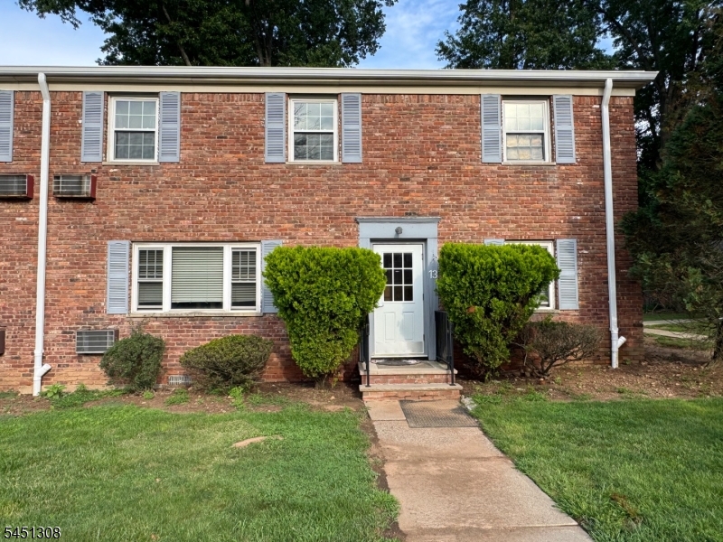 13 Wedgewood Dr Unit 87 Unit 87, Verona Twp.