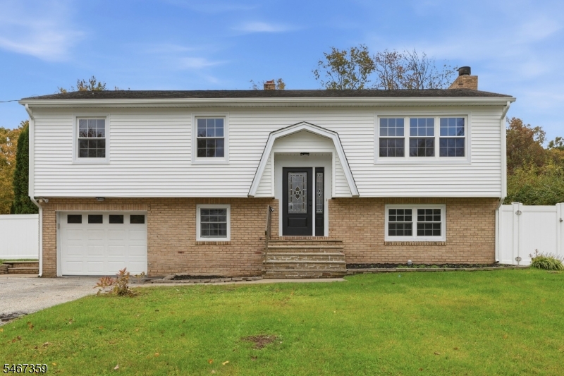 1 Sunset Ter, Vernon Twp.