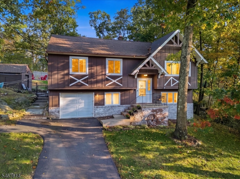 11 Cherokee Ave, Rockaway Twp.