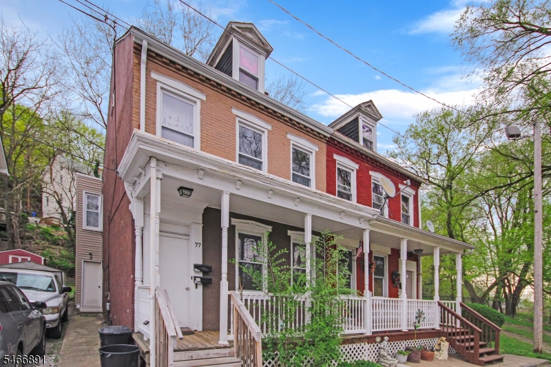 77 Brainard St, Phillipsburg Town