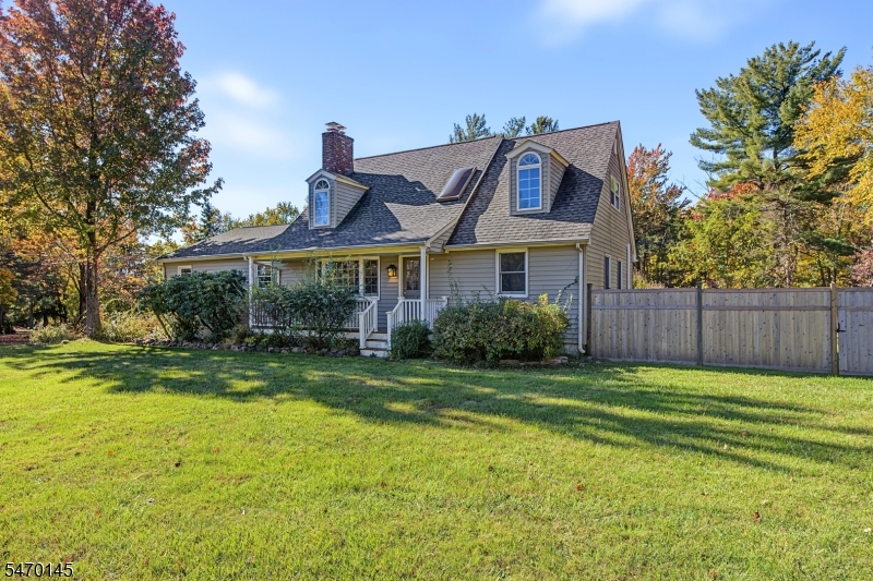 1 Partridge Run, Warren Twp.