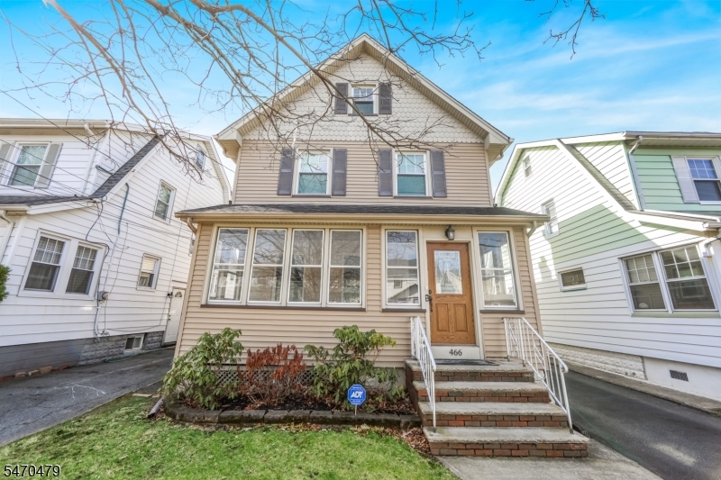 466 Beardsley Ave, Bloomfield Twp.