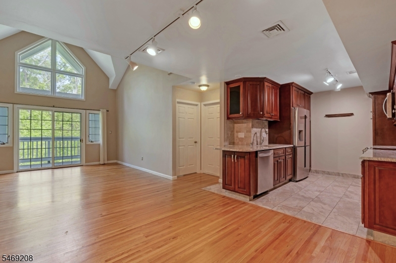 12 Leva Dr Unit 12, Morris Twp.