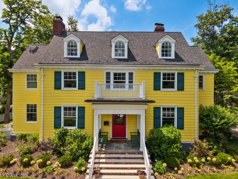 48 Edgemont Rd, Montclair Twp.