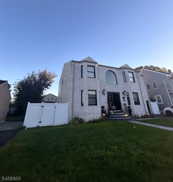 23 Arcadia Rd, Fair Lawn Boro