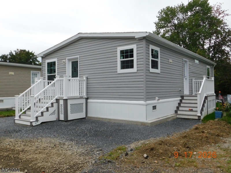 64 Back Street, Oxford Twp.