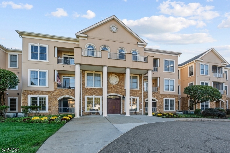 1212 Bush Cir, Rockaway Twp.