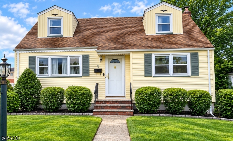 13 White Oak Dr, Lodi Boro