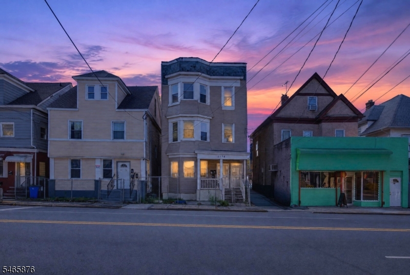 1174 Clinton Ave, Irvington Twp.