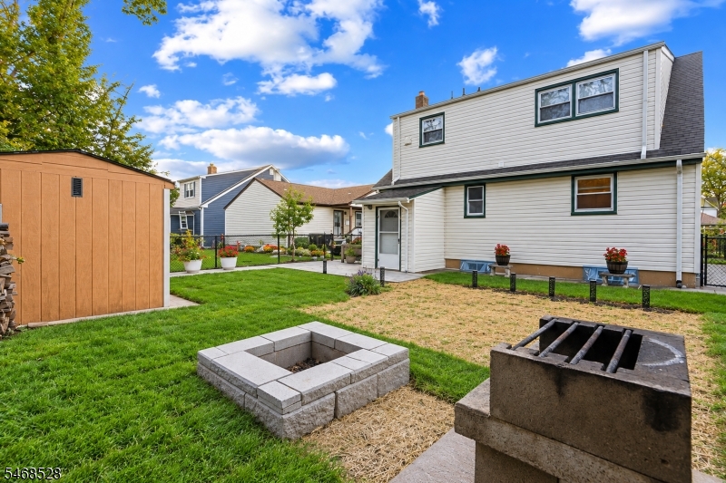 650 E 6Th St, Plainfield City