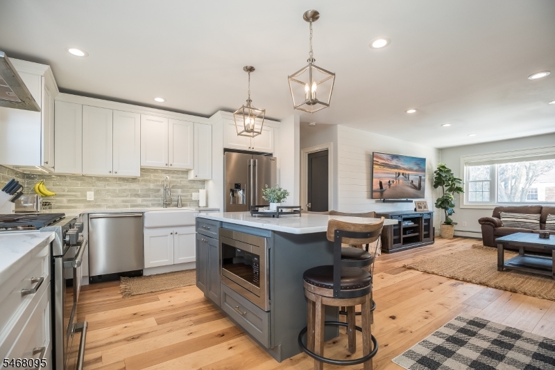 1253 Valley Rd Unit B, Wayne Twp.