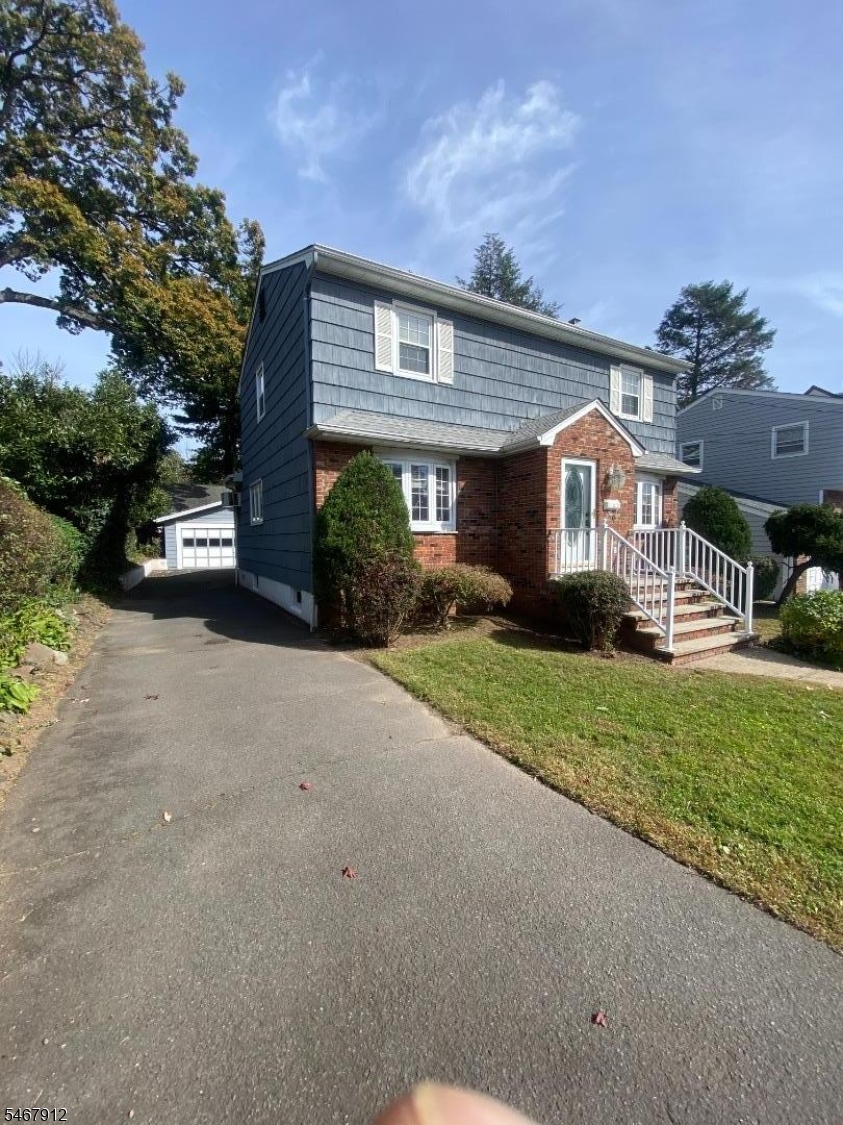 30 Burnett Pl, Nutley Twp.