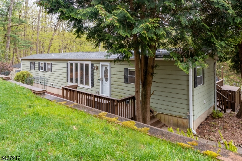 12 Timbercroft Rd, High Bridge Boro
