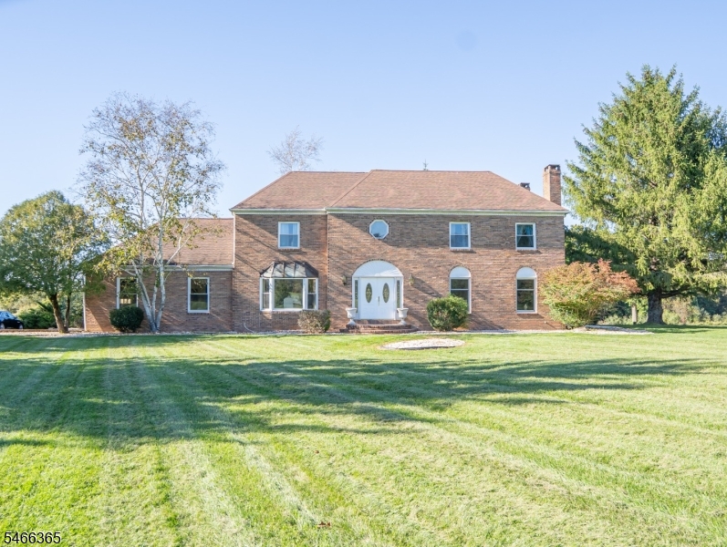 581 Montgomery Rd, Hillsborough Twp.