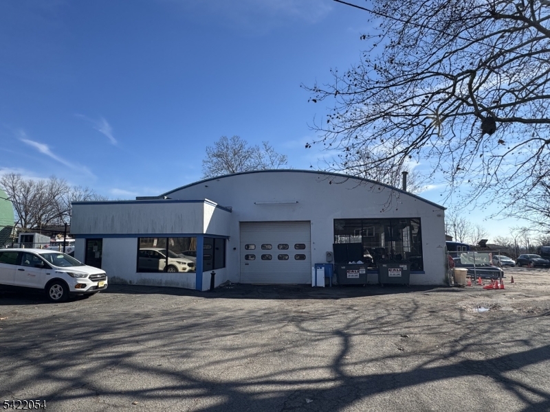 24 Burnett Ave, Maplewood Twp.