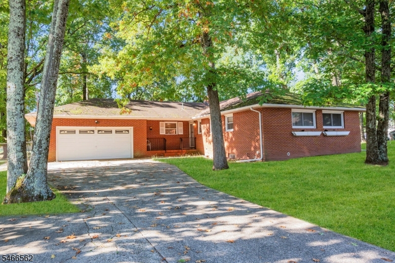 58 Arden St, Franklin Twp.