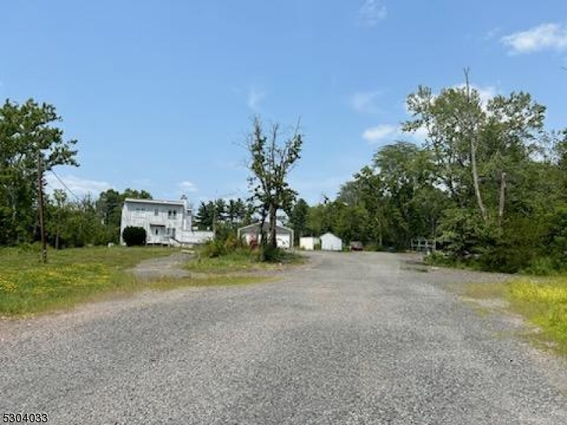 474 Rt22, Readington Twp.