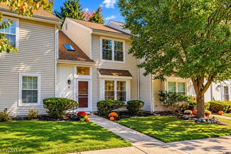 48 Nottingham Way, Franklin Twp.